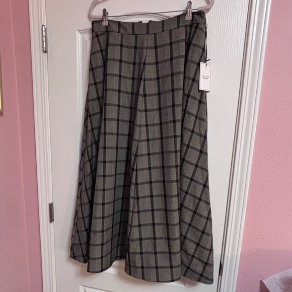 Reformation x Nara First Light Skirt Grey - Size 12 - Picture 4 of 5